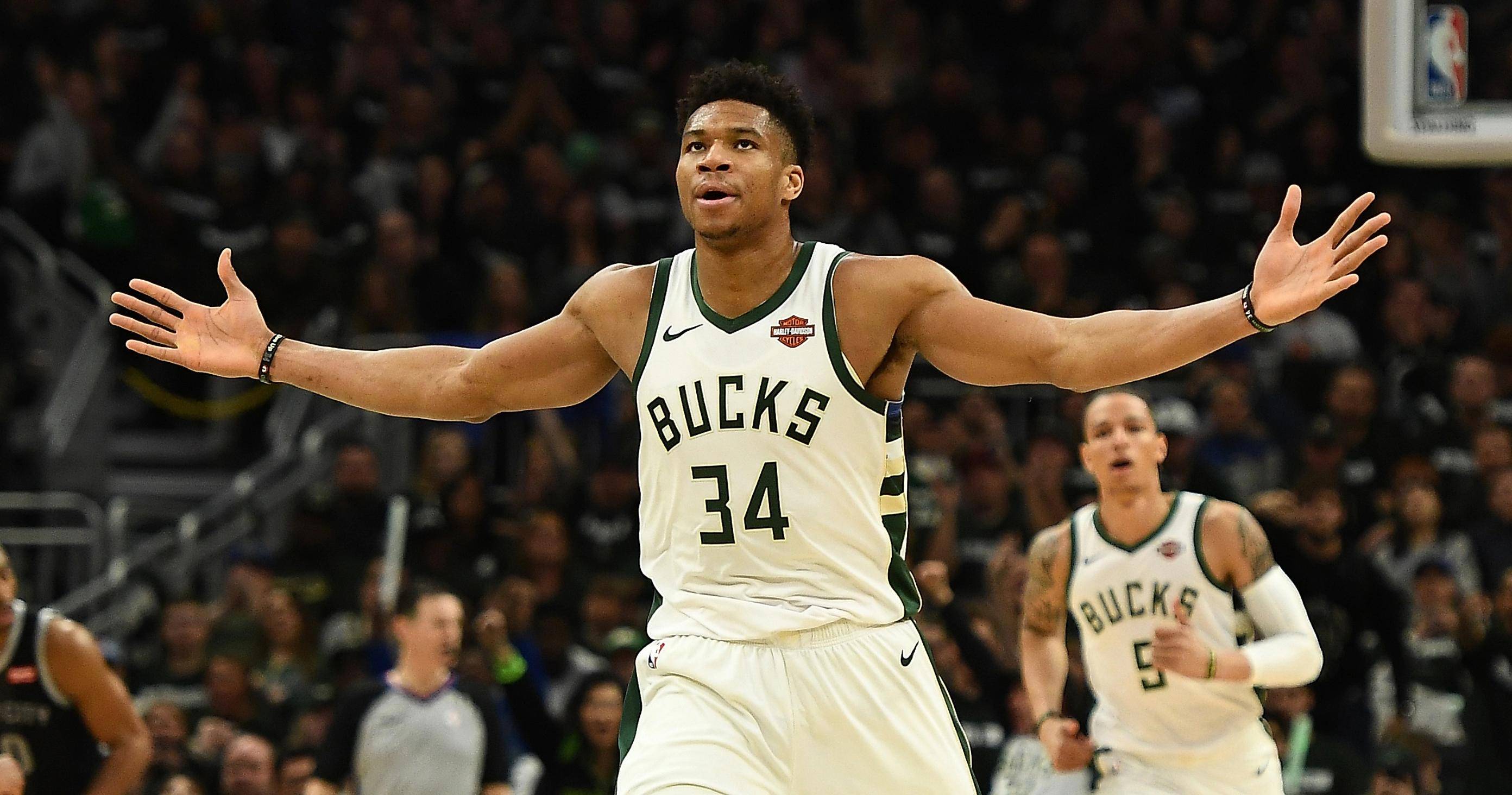 世界杯官方分档：所有附加赛球队分入第四档，12月6日1点抽签（世界杯分档公布：附加赛球队全列第四档，抽签将于12月6日1：00进行）