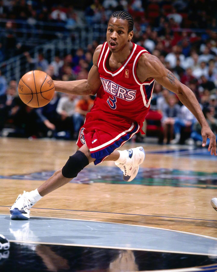 等了太久！内姆布哈德成独行侠五年来首个助攻达13次的球员（久违了！内姆布哈德成独行侠近5年首位单场13助攻球员）