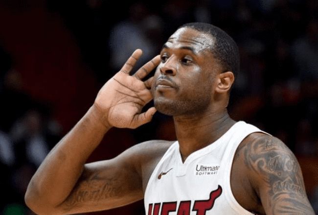 半场战报：莱切0-0维罗纳（半场比分：莱切与维罗纳互交白卷）