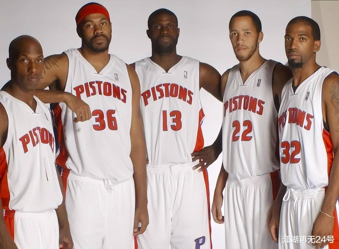 骑行新手从扶墙到放手的突破过程（从扶墙到自如：骑行新手的突破之路）