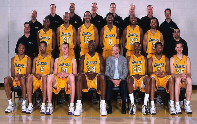 虎父无犬子，路易斯-布冯代表捷克U19上演帽子戏法（有其父必有其子：路易斯·布冯为捷克U19上演帽子戏法）