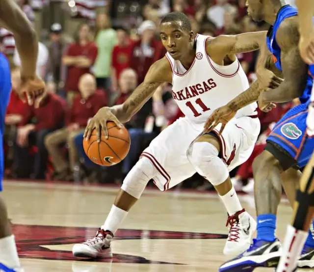 弗拉霍维奇在尤文前20场欧冠打入9球，仅次于C罗和伊瓜因（弗拉霍维奇欧冠为尤文前20场斩获9球，仅逊C罗与伊瓜因）